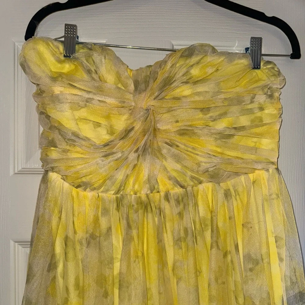 NWT Lulu's Yellow Floral Dress - Picture 3 of 7